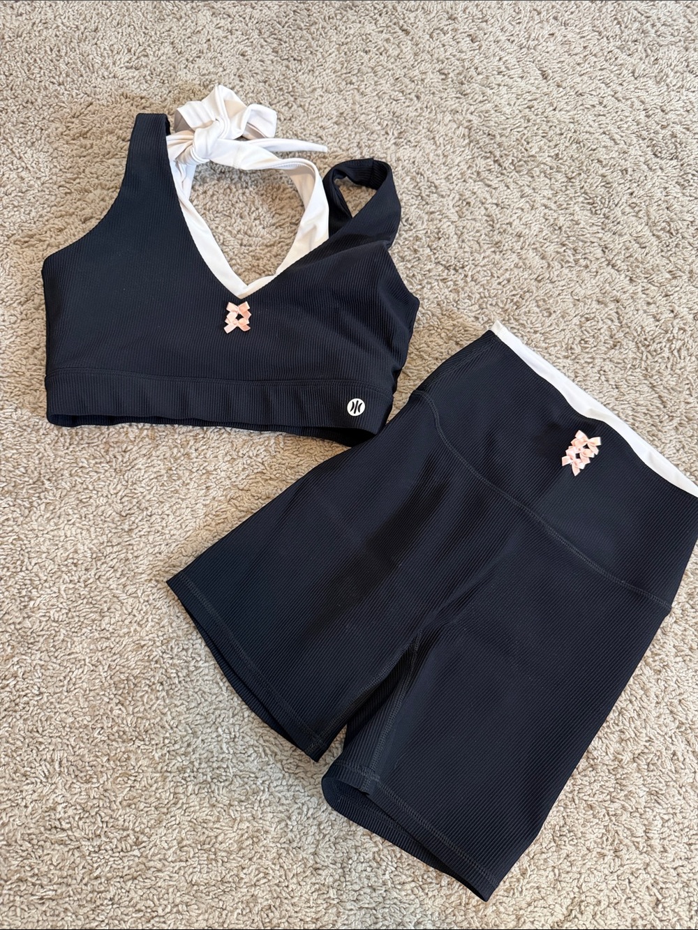 Ribbed Black Bike Shorts with Contrast Trim - Unknown Brand